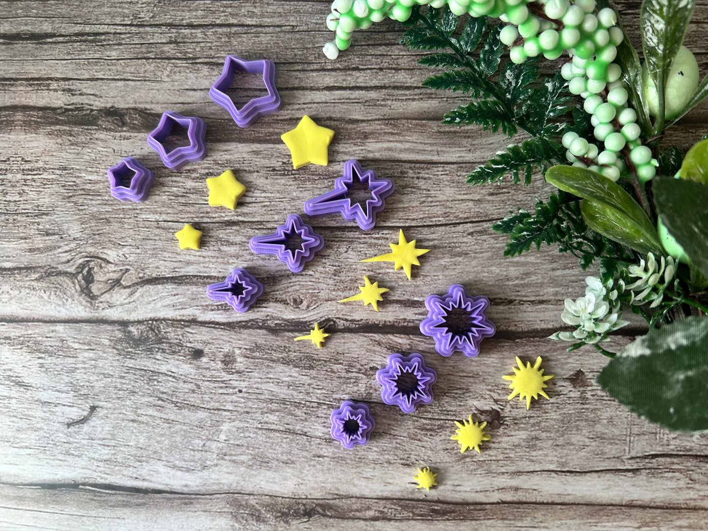 Small to mini star cutter set