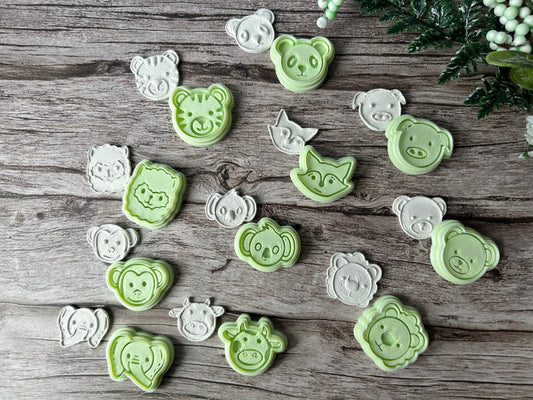 Animal clay pin badge stamp cutter set