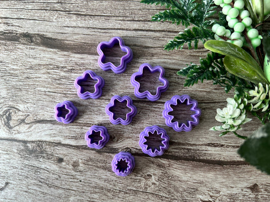 Small to mini flower cutter set of 9