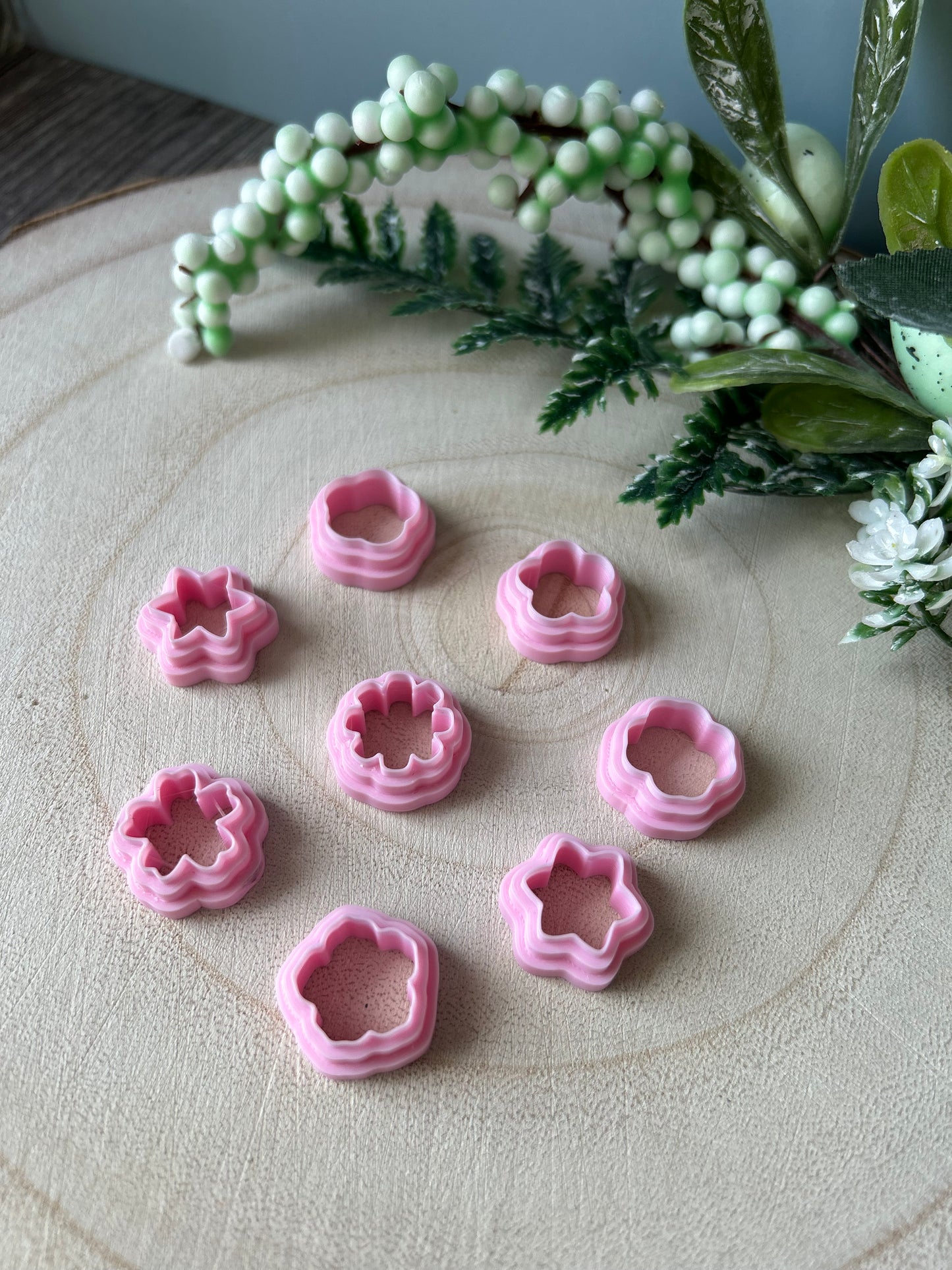 Small flowers cutter set of 8