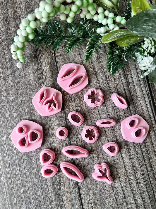 Mini petal cutters set